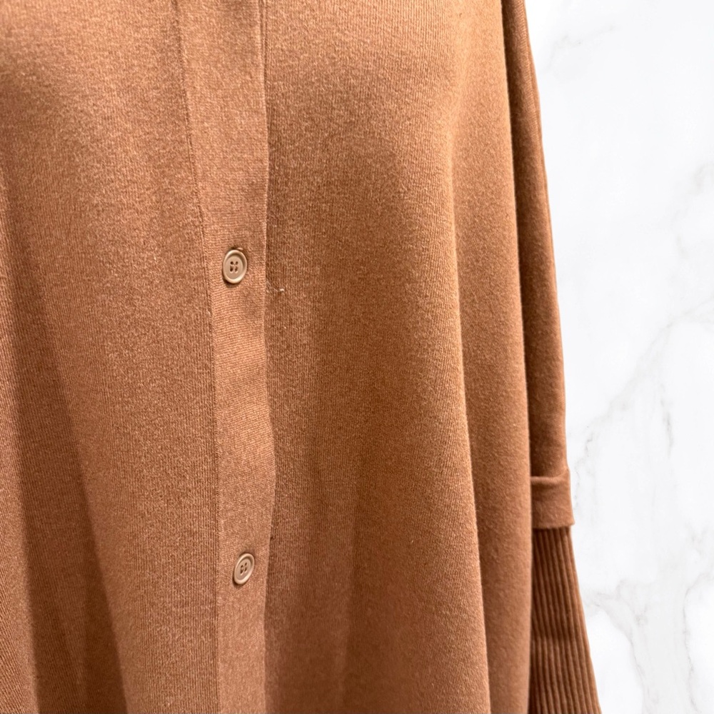Jarbo Women’s Brown Harper Double Knit Pima Hooded Cape w/ Stretch, Size L/XL - Picture 5 of 10